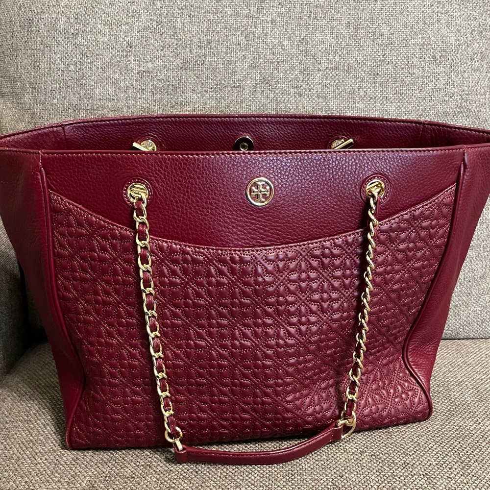 Tory Burch Soft Leather Shoulder Bag